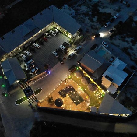 Leao Beach Pousada Luís Correia Eksteriør billede